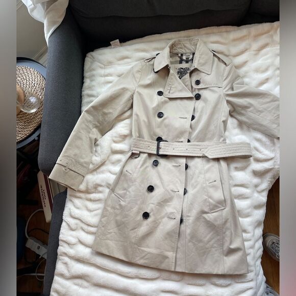 Burberry The Sandringham Trench Coat Women’s Sise M - Picture 10 of 17